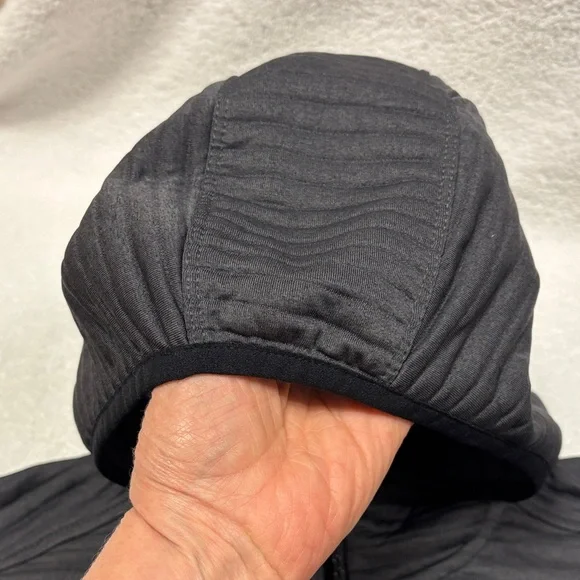 Ll bean charcoal grey Women's Airlight Knit Full-Zip hoodie small - Picture 3 of 8